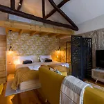 Rp Bonjardim 2 By Una Apartments