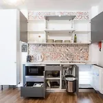 Amazing Apartment In Downtown Porto By Lovelystay