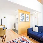 Lovelystay - Vila Burgaes