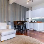 Bonjardim Deluxe Loft