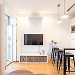 Wonderful Duplex W Private Patio & Ac By Lovelystay