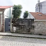 Cozy House W/ Ac Near Metro By Lovelystay