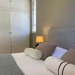Room In Molhe House With Pool