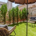 D&S - Lazaros Apartments