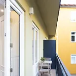 Sweet Porto Downtown Loft With Balcony