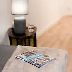 Hopstays Oporto Bridges - Downtown Apartment