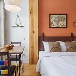 Sao Vitor Studio W/ Patio By Lovelystay