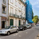 Joivy Modern 1-Bed Apartment In Porto