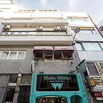 150 Rivoli Apartments By Lovelystay