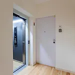 31 Janeiro 157 - Charming 1Br Flat W/ Ac & Balcony By Lovelystay