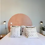 31 Janeiro 157 - Charming 1Br Flat W/ Ac & Balcony By Lovelystay