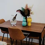 Bicycle Luxury House, Parking, Downtown Near Metro