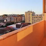 Сomfortable Apartments And Free Garage Parking