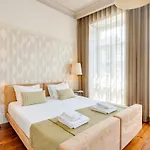 Traca Apartments By Da\'Home