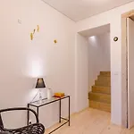 Porto Vitoria Apartments