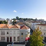 Travel And Live Faria Guimaraes
