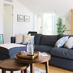 Amazing Flores Duplex