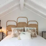 Sao Bento Premium Loft - With Air Conditioning