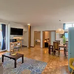 Republica Square Apartment By Porto City Hosts