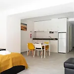Almada Downtown 204