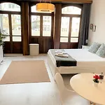 Poveiros Studio Porto Downtown - By Guest Spa