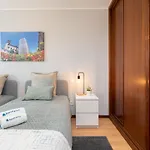 Cozy Sunny Flat W/ Terrace - Sao Joao