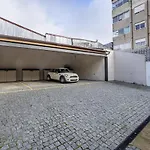Nomad\'S Family - Porto City Local