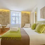 Pwhc Miragaia Apartments