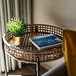 Urban Luxury Apartment, Downtown Porto Near Metro