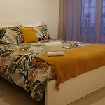 Beautiful Infante Apartment