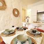 Cativo Design Apartment