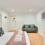 Bonjardim Downtown Apartments By Da\'Home