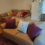 Cosy Sunny Flat Between Center And Beach