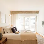 Ceuta Studio Apartments By Lovelystay
