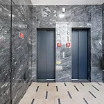Ceuta Studio Apartments By Lovelystay
