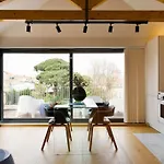 Boutique Rentals-Primrose Terrace&Garage