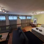 Spacious Economic Center Oporto Flat