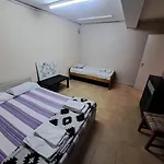 Spacious Economic Center Oporto Flat