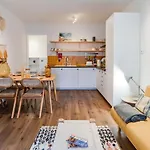 Happy Corner In The Heart Of Porto By Lovelystay