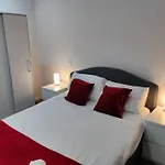 Torre Dos Clerigos Apartment