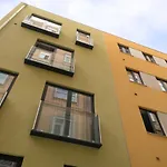 Nomad Apartment, By Bolhao Residences