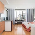 Bright Quiet Flats W/ Terrace