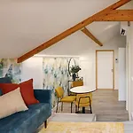 Hm - Home Feeling Studio Campanha