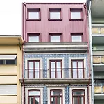 Nomads Lux - 1Bdr Charming Top Floor Porto