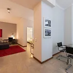 Bmyguest - Santa Catarina Downtown Apartment