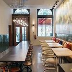 The Editory House Ribeira Porto Hotel