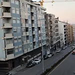 Mozlar Apartment