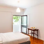 Seaside Elegance And Tranquility: Your Luxurious Porto Getaway
