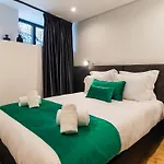 Premium 2Br Flat Near Santa Catarina By Lovelystay