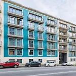 Renovato Deluxe Apartment